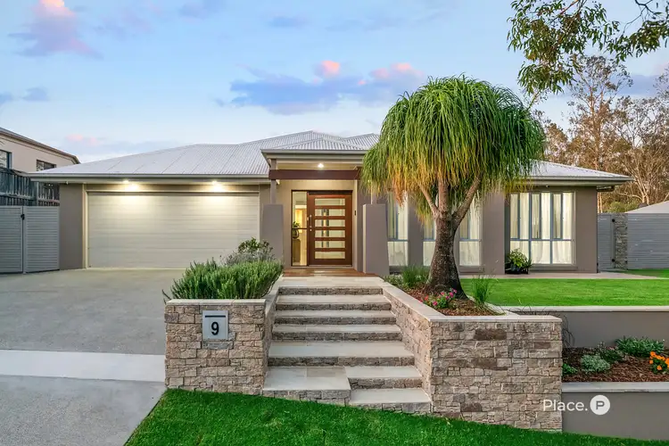 9 Julian Court, Augustine Heights QLD 4300