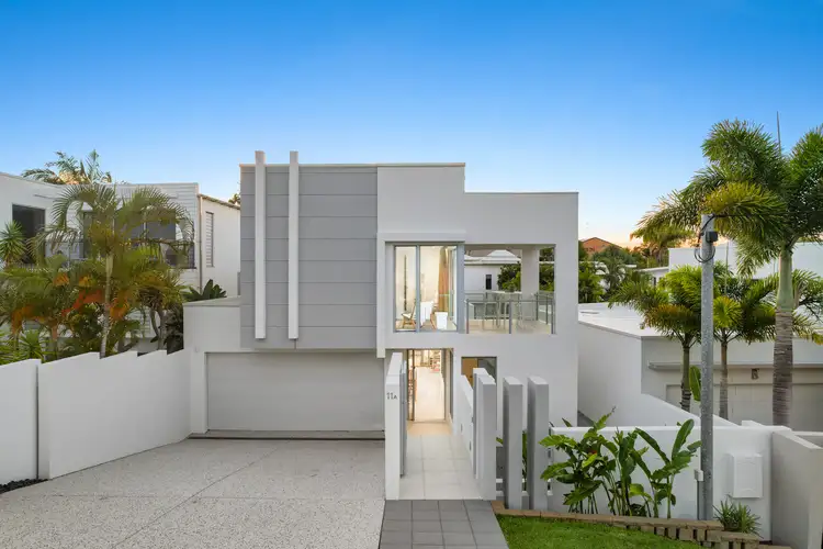 11A Lindsay Street, Alexandra Headland QLD 4572