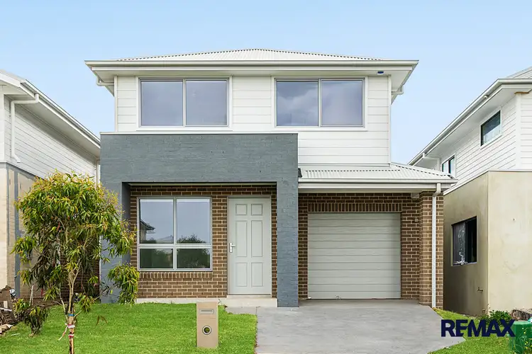 5 Creek Way, Cobbitty NSW 2570