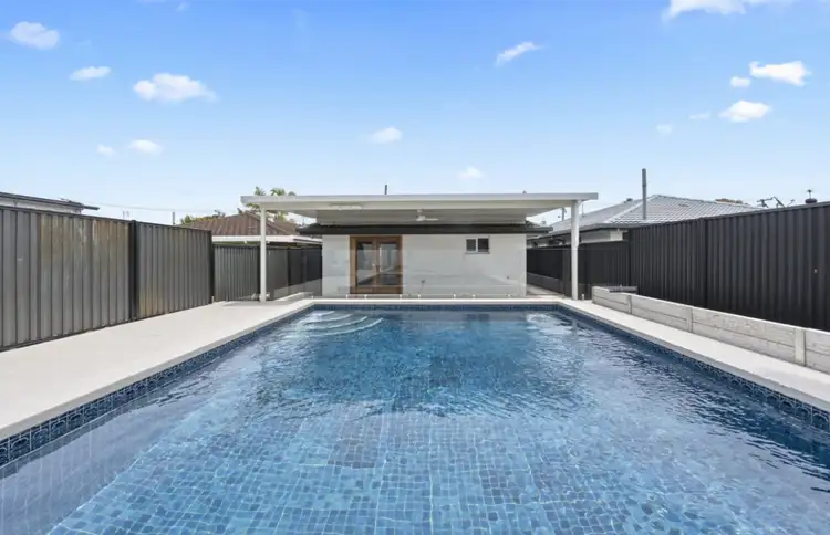 103 Albion Avenue, Miami QLD 4220