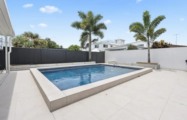 103 Albion Avenue, Miami QLD 4220