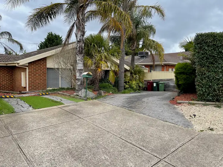 3 Kanooka Grove, Meadow Heights VIC 3048