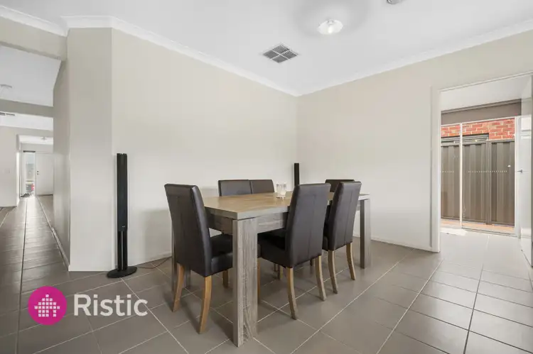 Fifth view of Homely house listing, 12 Risdon Chase, Wollert VIC 3750