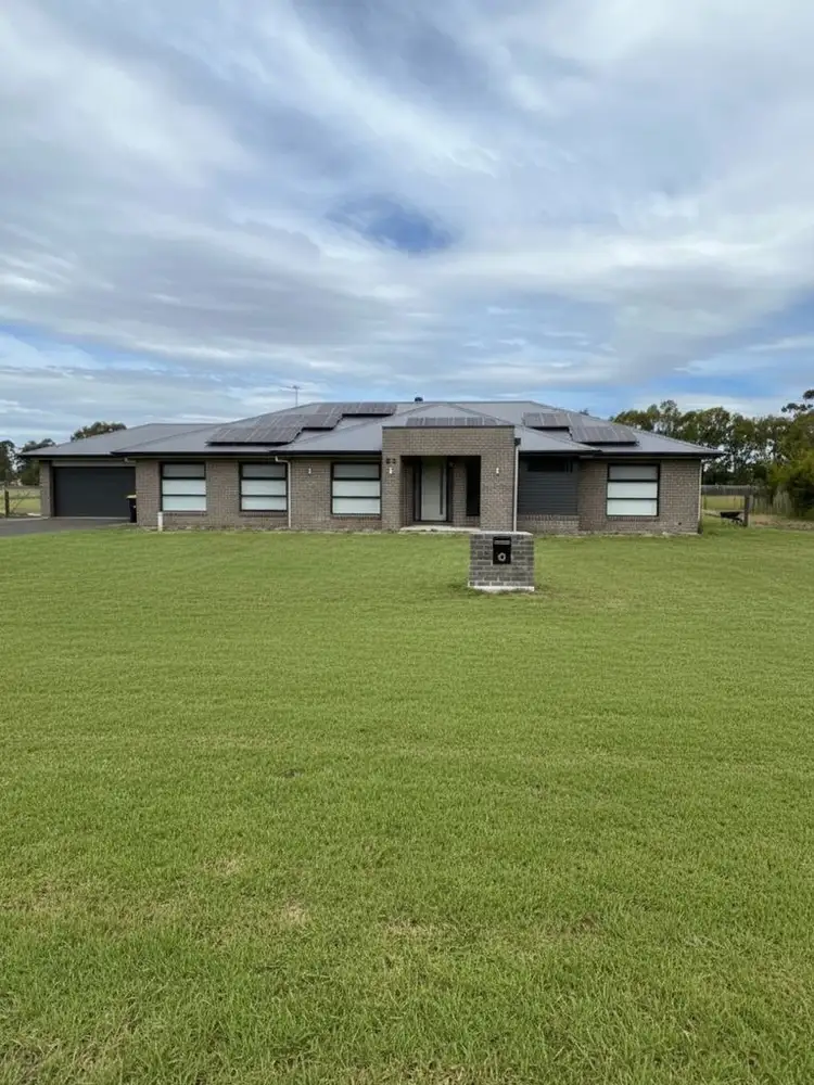 81-83 Cansick Street, Rosedale VIC 3847