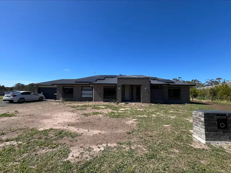 81-83 Cansick Street, Rosedale VIC 3847