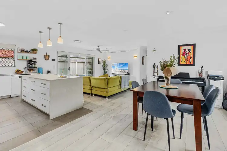 Sixth view of Homely house listing, 17 Dame Patti Avenue, Mermaid Waters QLD 4218