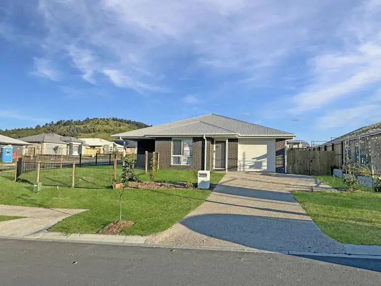 1/4 Paroo Street, Plainland QLD 4341