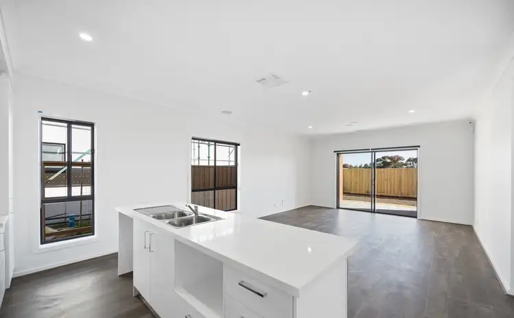 7 Tarnala Road, Tarneit VIC 3029