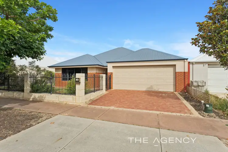 12 Pexton Drive, South Guildford WA 6055
