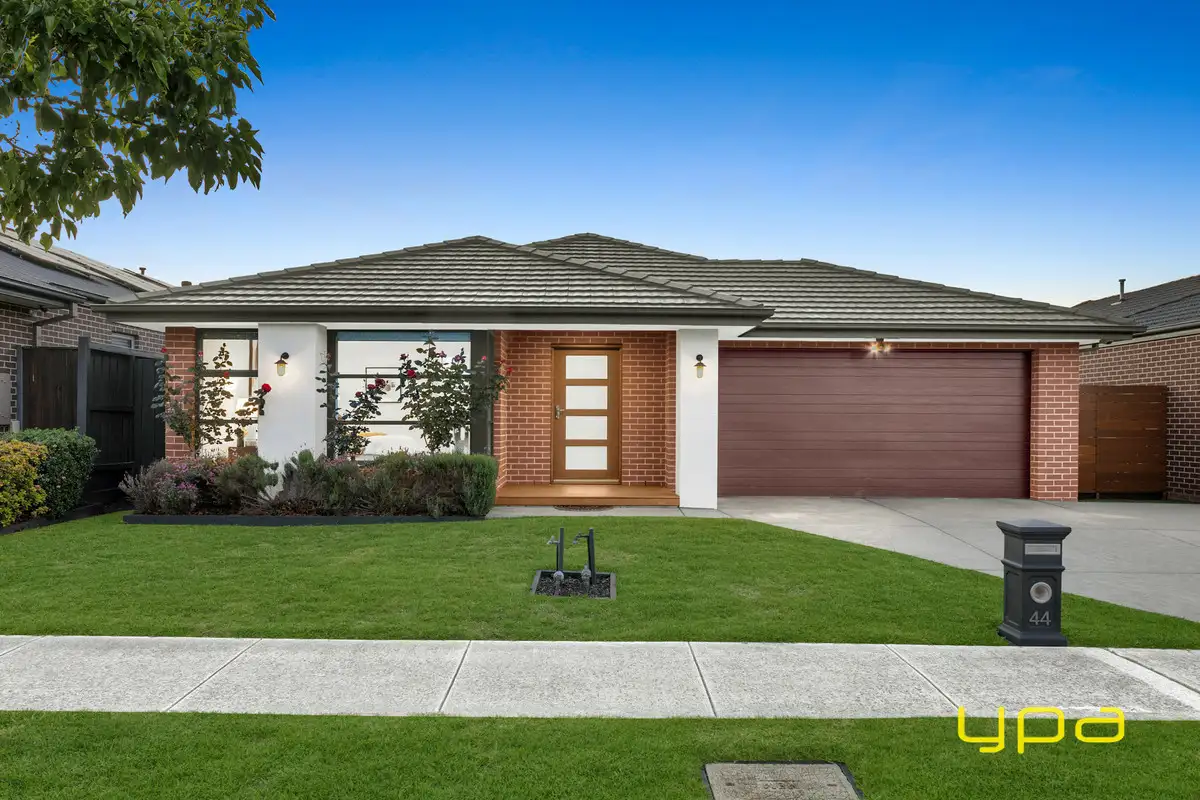 Main view of Homely house listing, 44 Elmsford Crescent, Cranbourne West VIC 3977
