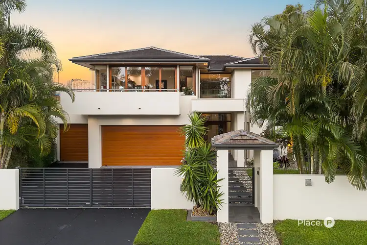 30 Kenbury Street, Bulimba QLD 4171