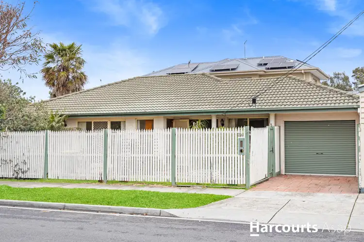 2a Graham Road, Carrum VIC 3197