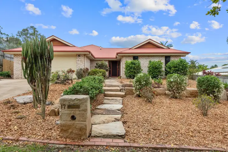 17 Westaway Crescent, Bellbowrie QLD 4070