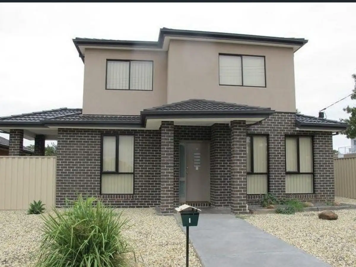 Main view of Homely townhouse listing, 15 Taylors Road, St Albans VIC 3021