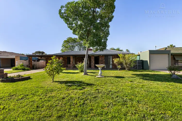 5 Undurra Drive, Glenfield Park NSW 2650