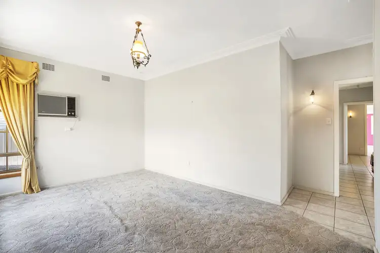 Fifth view of Homely house listing, 3 Kirkdale Drive, Kotara South NSW 2289