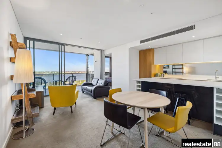 8 Adelaide Terrace