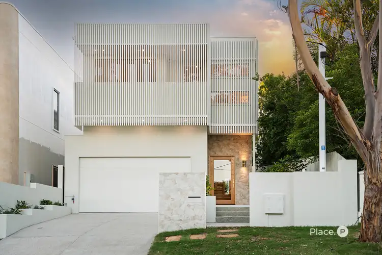 5 Thomas Street, Camp Hill QLD 4152