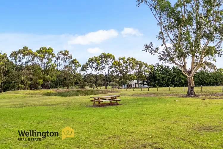 41 Newnham Drive, Longford VIC 3851