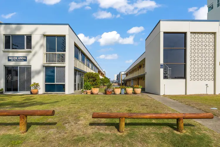 2/286 The Esplanade, Miami QLD 4220