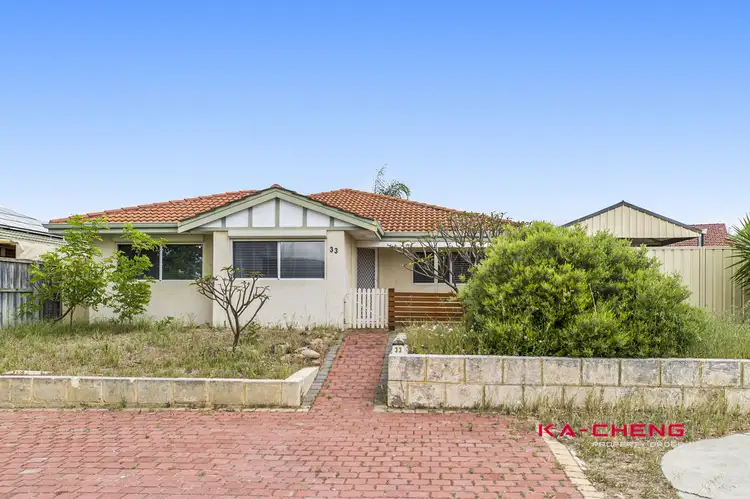 33 Sunray Circle, Ellenbrook WA 6069