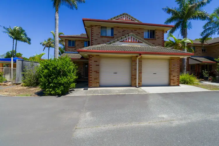 11/2 Brown Street, Labrador QLD 4215