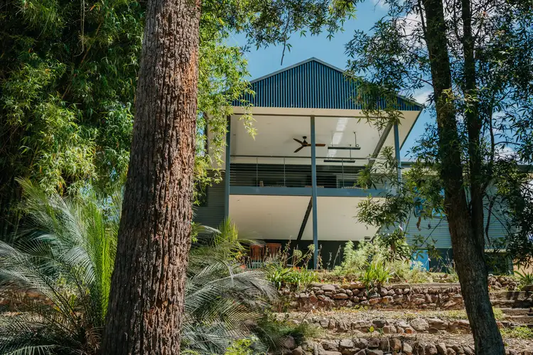 14 Reid Street