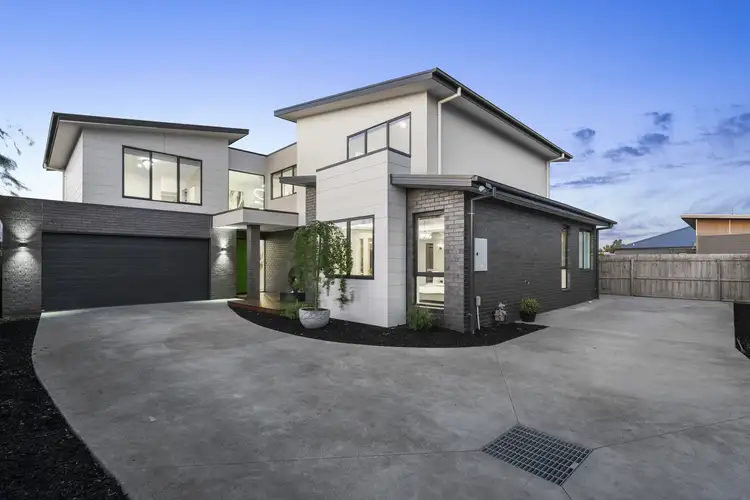 52b Dudley Parade, St Leonards VIC 3223