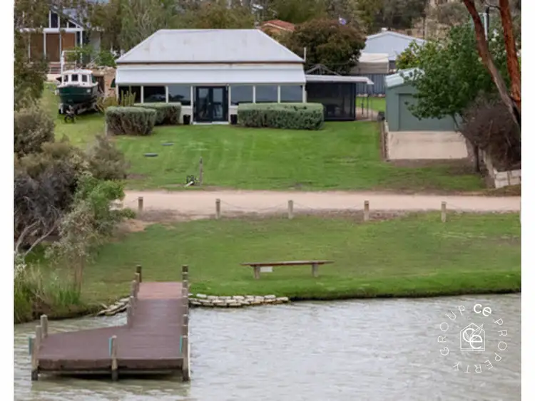 17 Murray Terrace, Cowirra SA 5238