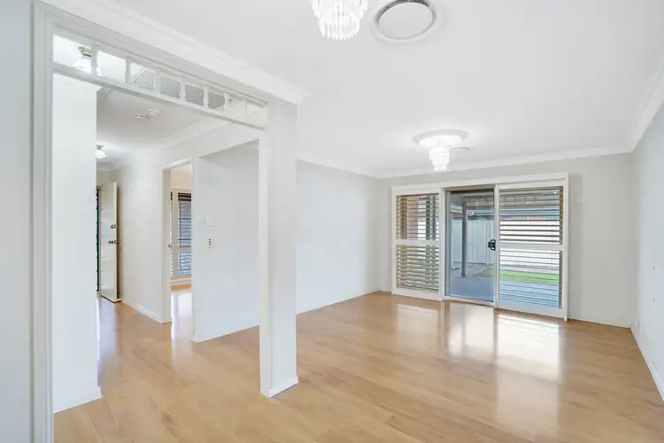 Third view of Homely house listing, 5 Angophora Close, Mount Hutton NSW 2290