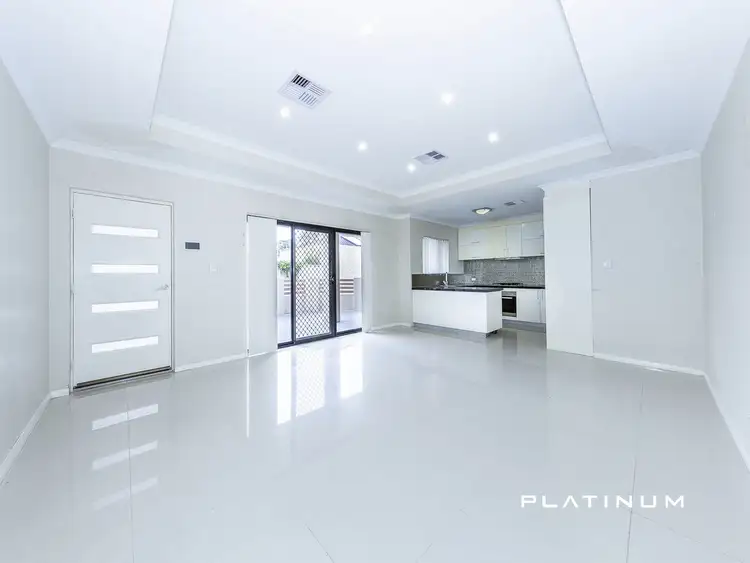 B/16 Kingsfold Street, Balga WA 6061