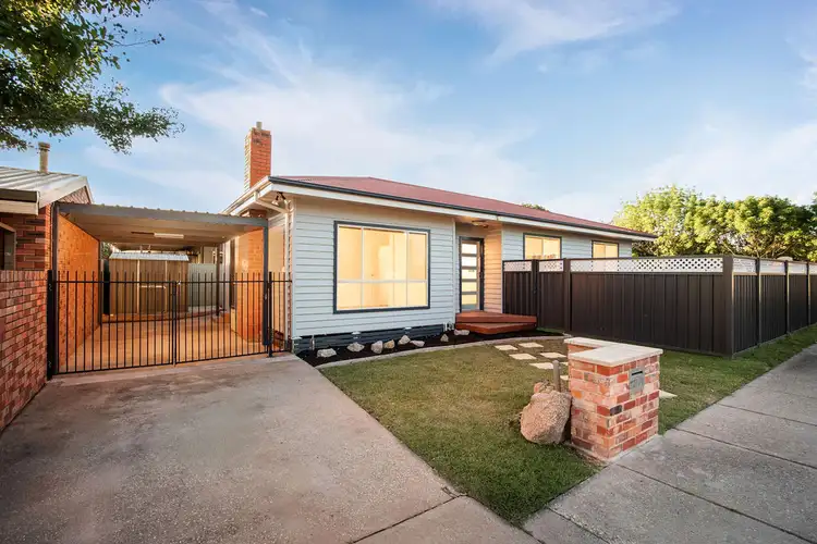 Second view of Homely townhouse listing, 1/227 Lawrence Street, Wodonga VIC 3690