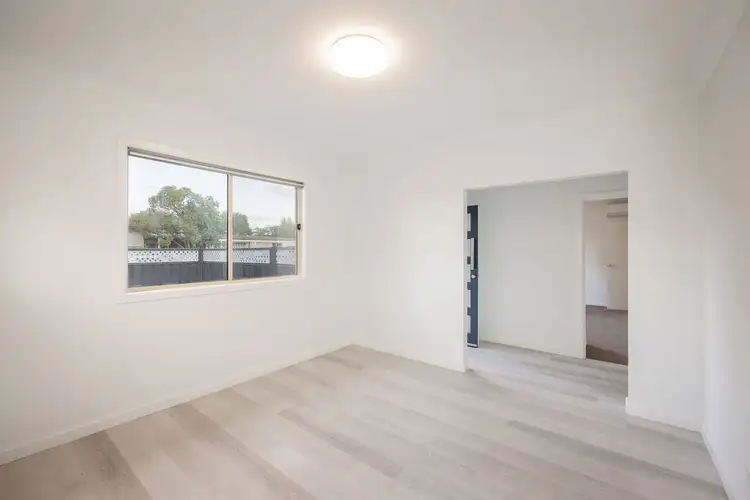 Fifth view of Homely townhouse listing, 1/227 Lawrence Street, Wodonga VIC 3690