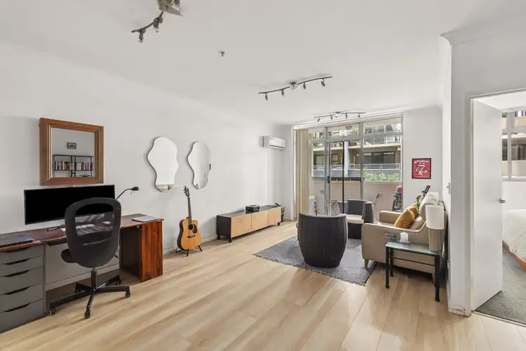 Second view of Homely apartment listing, 25/6-18 Poplar Street, Surry Hills NSW 2010