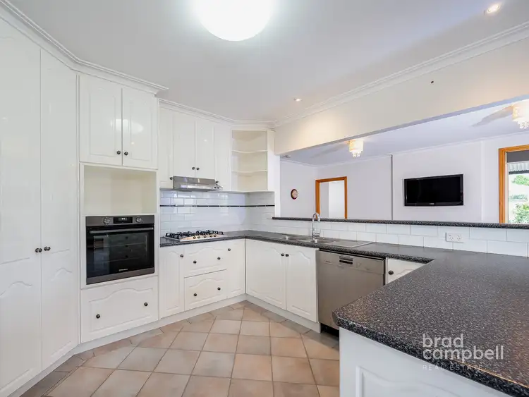 Fifth view of Homely house listing, 3 Illawarra Crescent, Kialla VIC 3631