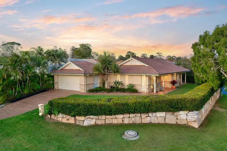 42 Kirri Avenue, Petrie QLD 4502