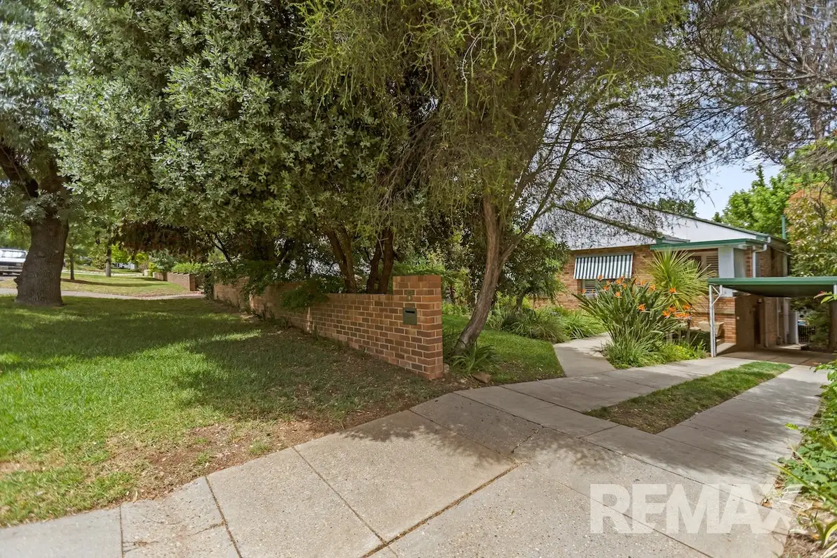 Main view of Homely house listing, 8 Sunshine Avenue, Turvey Park NSW 2650