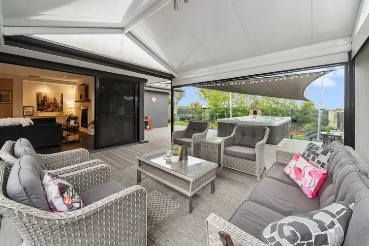 26 Okeefe Terrace, Sandhurst VIC 3977