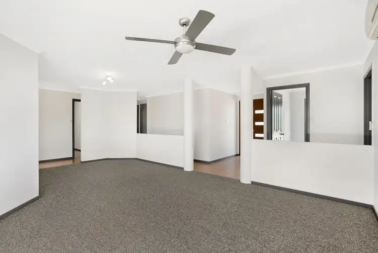 8 Woodstock Court, Parkwood QLD 4214