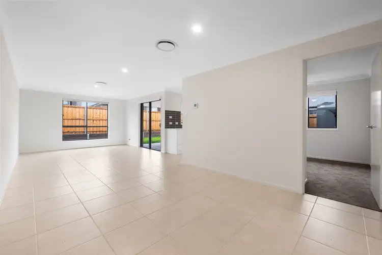 Third view of Homely semi-detached listing, 1/179 Robert Road, Lochinvar NSW 2321