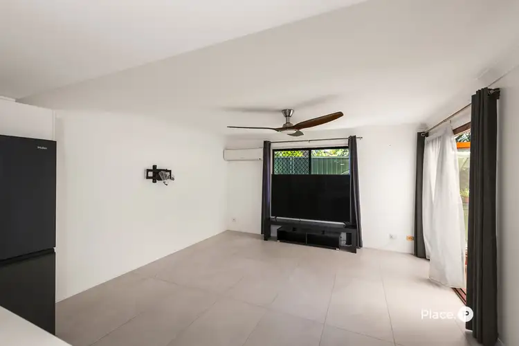 Sixth view of Homely townhouse listing, 15/21 Boongall Road, Camp Hill QLD 4152