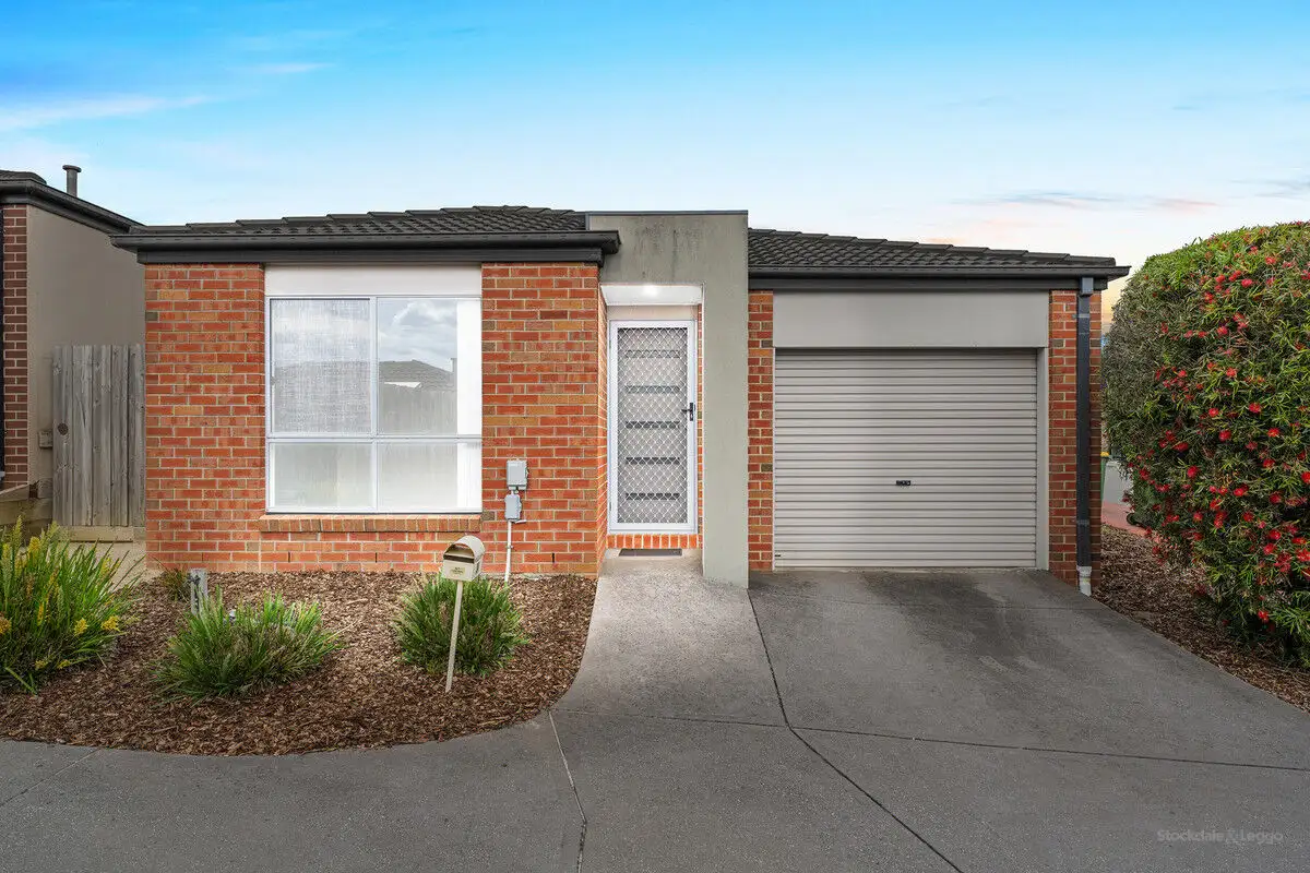 Main view of Homely unit listing, 34/11 Hawk Avenue, Pakenham VIC 3810