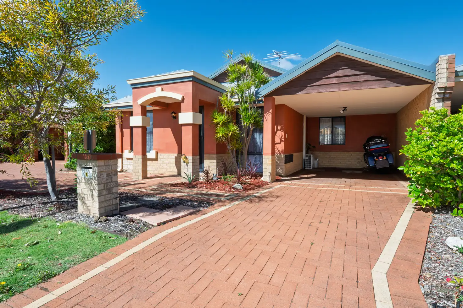 Main view of Homely unit listing, 9/23 Royal Palm Drive, Warnbro WA 6169