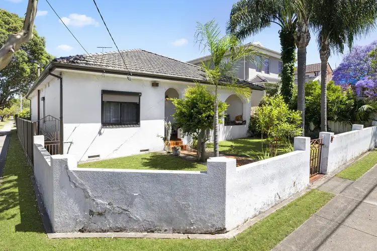 129 Coronation Parade, Strathfield South NSW 2136