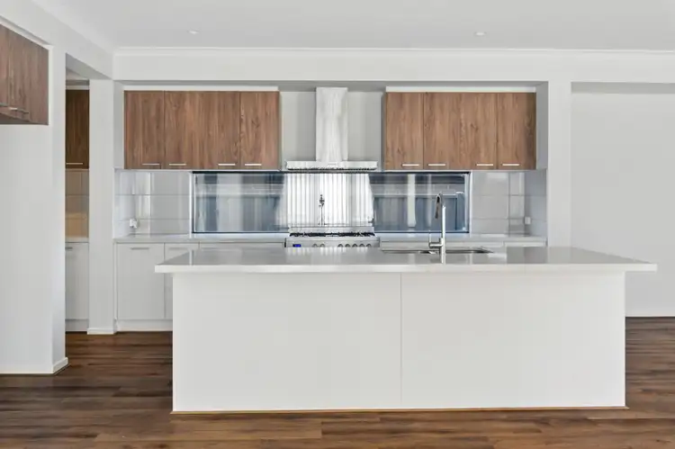 Fourth view of Homely house listing, 17 Annapurna Crescent, Truganina VIC 3029