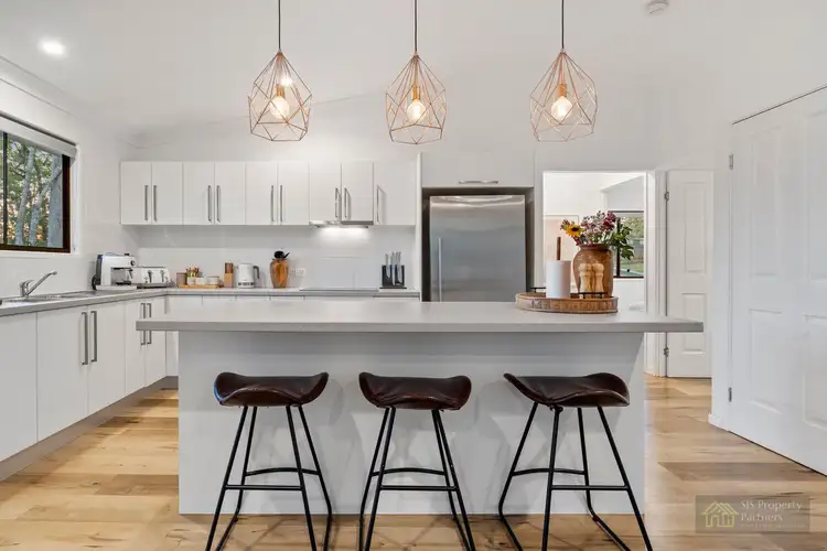 102 Greensward Road, Tamborine QLD 4270