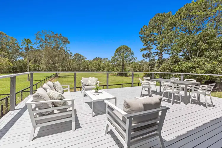 24 Larch Street, Tallebudgera QLD 4228