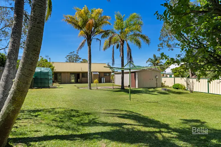 15 Lyra Drive, Lake Tabourie NSW 2539
