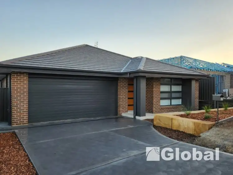 17 Karobarling Street, Edgeworth NSW 2285