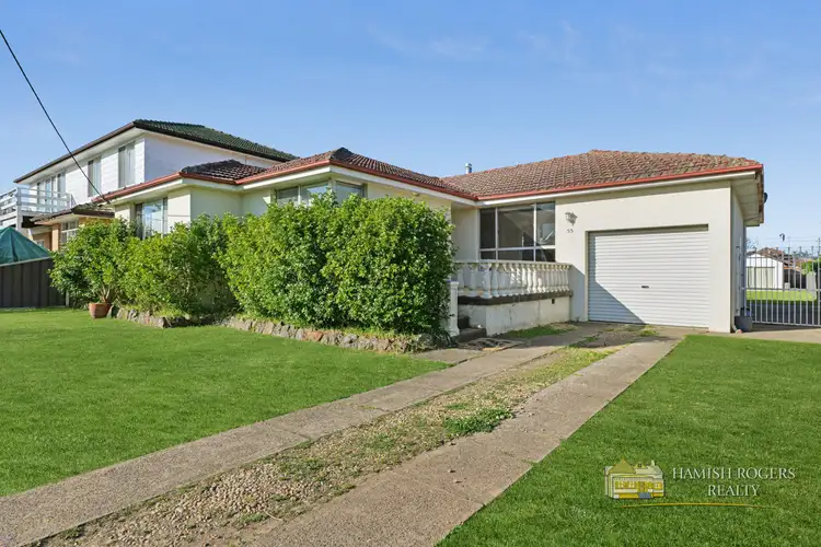 55 Bathurst Street